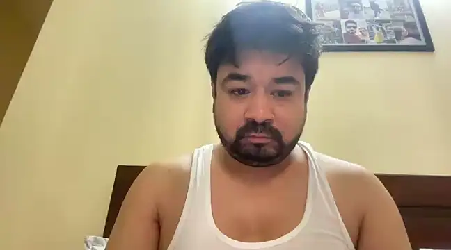 Snapshot of coolboy6566 chatting on February 5, 6:24 am coolboy6566 online show from February 5, 6:24 am