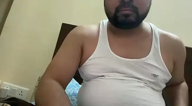 Snapshot of coolboy6566 chatting on February 20, 5:23 am coolboy6566 online show from February 20, 5:23 am