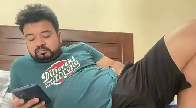 Snapshot of coolboy6566 chatting on March 21, 7:11 am coolboy6566 online show from March 21, 7:11 am