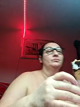 Genoveva73sexy online show from February 17, 5:53 pm
