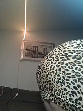 Genoveva73sexy online show from March 8, 4:39 pm