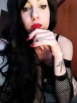 dahlia 82 online show from April 22, 8:39 am