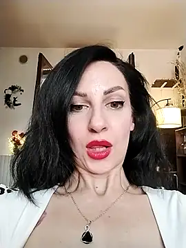 dahlia 82 online show from July 24, 11:08 am