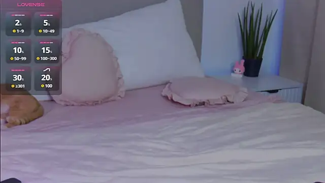 Lisa Moones online show from January 9, 8:11 pm