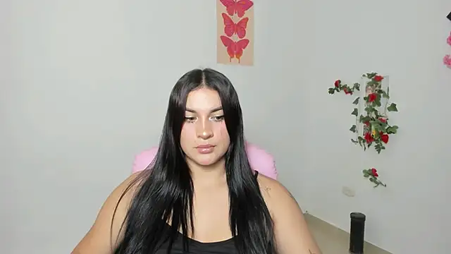 Snapshot of Emic_ chatting on September 16, 2:18 pm Emic  online show from September 16, 2:18 pm