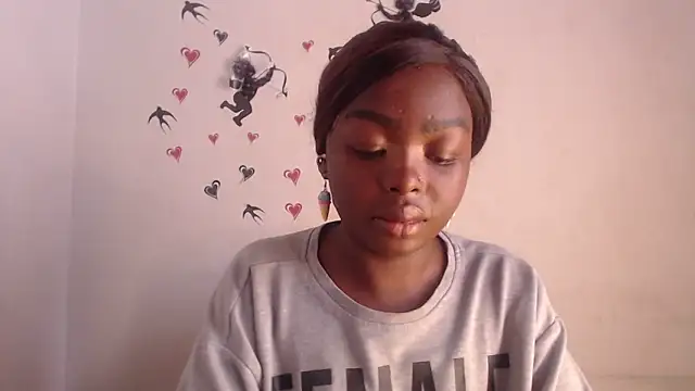  Zooee online show from June 10, 4:39 pm