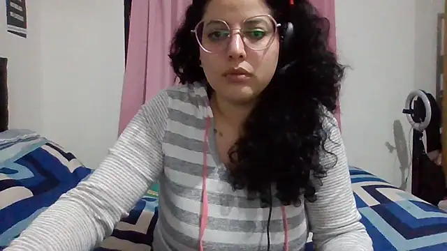 babyluna939 online show from April 21, 1:42 am