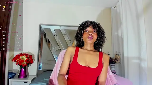 sara williams01 online show from February 3, 1:30 pm