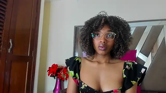 sara williams01 online show from March 17, 1:08 pm