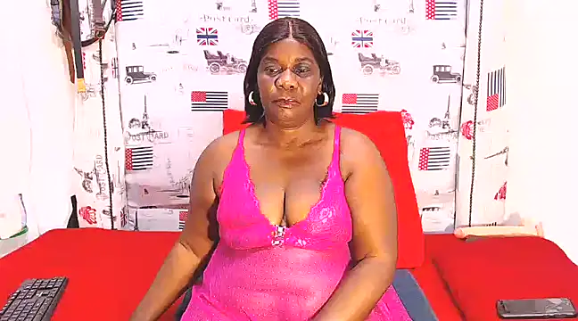 Honeybumsx32 online show from March 11, 2:54 am