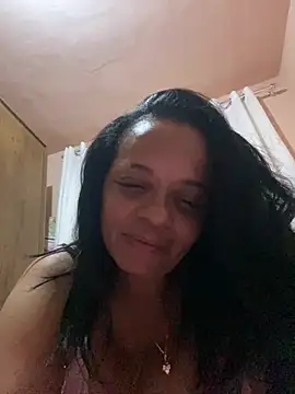 Snapshot of lomagata chatting on April 10, 2:17 am lomagata online show from April 10, 2:17 am