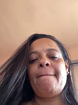 Snapshot of lomagata chatting on April 13, 5:51 pm lomagata online show from April 13, 5:51 pm