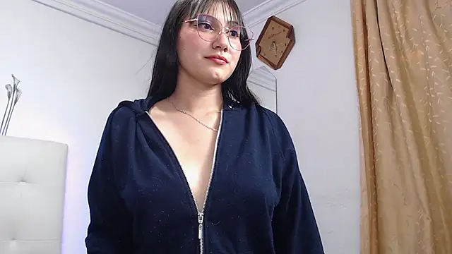 Chloe Brownx online show from March 10, 6:56 pm