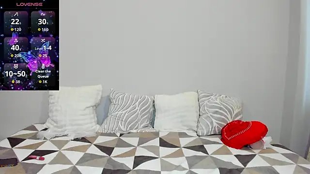Linda Insatiable online show from July 28, 1:23 am