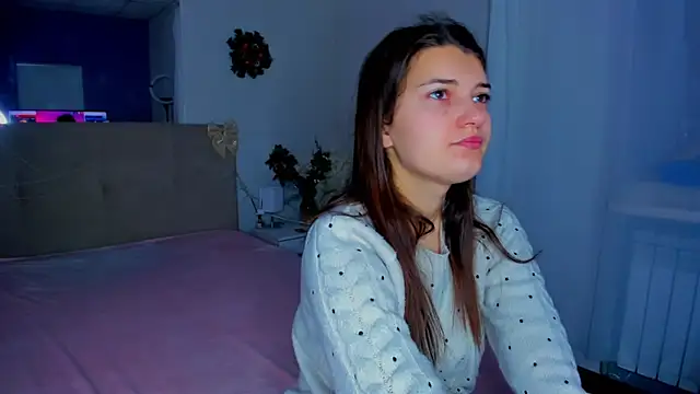 Laura Leee online show from January 11, 6:18 am