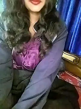 Snapshot of Miss-Siyaa chatting on December 13, 6:49 pm Miss-Siyaa online show from December 13, 6:49 pm