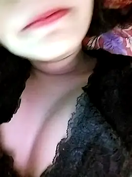 Snapshot of Miss-Siyaa chatting on December 19, 3:19 pm Miss-Siyaa online show from December 19, 3:19 pm