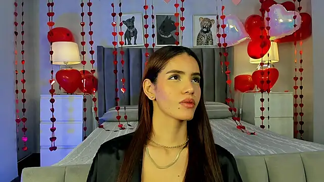 Madie  collins online show from February 8, 3:10 pm