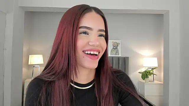 Madie  collins online show from March 18, 11:30 am