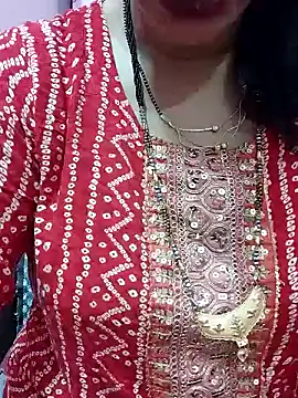 Snapshot of Urmila_bhabhii chatting on January 24, 2:49 am Urmila bhabhii online show from January 24, 2:49 am