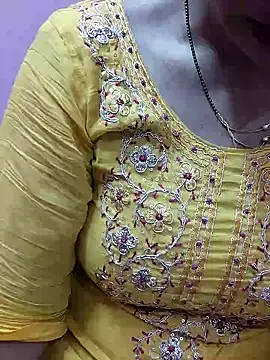Snapshot of Urmila_bhabhii chatting on January 25, 7:38 am Urmila bhabhii online show from January 25, 7:38 am