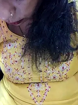 Snapshot of Urmila_bhabhii chatting on January 25, 2:58 pm Urmila bhabhii online show from January 25, 2:58 pm