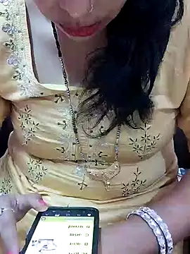 Snapshot of Urmila_bhabhii chatting on February 2, 6:48 am Urmila bhabhii online show from February 2, 6:48 am
