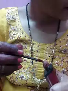 Snapshot of Urmila_bhabhii chatting on February 5, 3:52 pm Urmila bhabhii online show from February 5, 3:52 pm