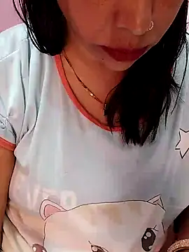 Snapshot of Urmila_bhabhii chatting on March 19, 2:48 am Urmila bhabhii online show from March 19, 2:48 am