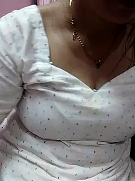 Snapshot of Urmila_bhabhii chatting on March 19, 3:29 pm Urmila bhabhii online show from March 19, 3:29 pm