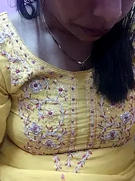 Snapshot of Urmila_bhabhii chatting on March 21, 2:29 pm Urmila bhabhii online show from March 21, 2:29 pm