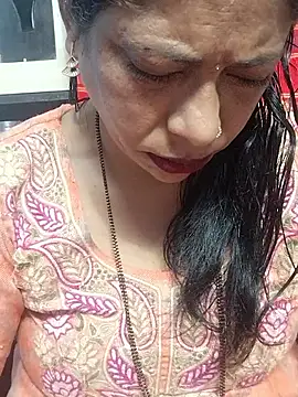 Snapshot of Urmila_bhabhii chatting on November 11, 3:50 am Urmila bhabhii online show from November 11, 3:50 am