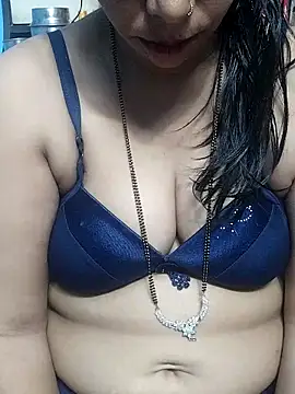 Snapshot of Urmila_bhabhii chatting on November 14, 4:11 am Urmila bhabhii online show from November 14, 4:11 am