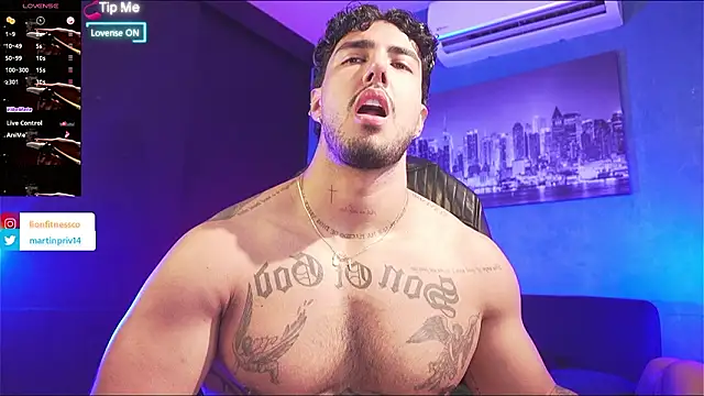 JACOB MARTINS online show from February 8, 4:21 pm