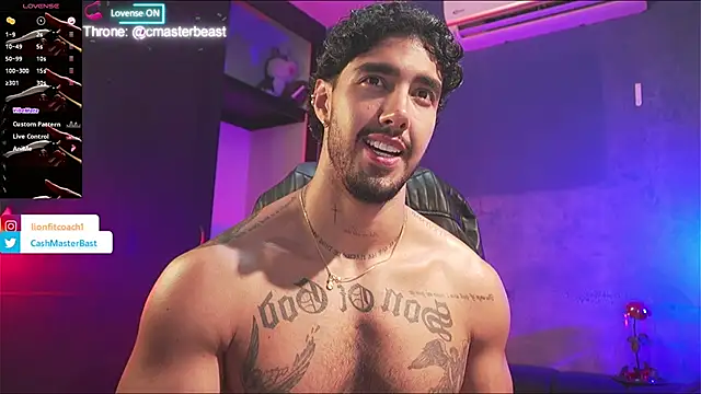 JACOB MARTINS online show from April 17, 9:40 pm