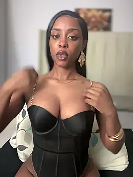 BhadBhad Kitty online show from September 19, 8:20 pm