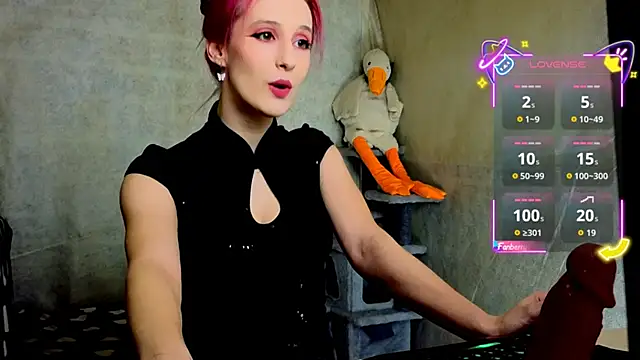 Snapshot of AgathaNoxe chatting on February 10, 9:41 pm AgathaNoxe online show from February 10, 9:41 pm