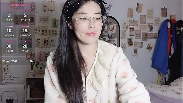 Snapshot of alisa-520 chatting on October 20, 12:38 pm alisa-520 online show from October 20, 12:38 pm