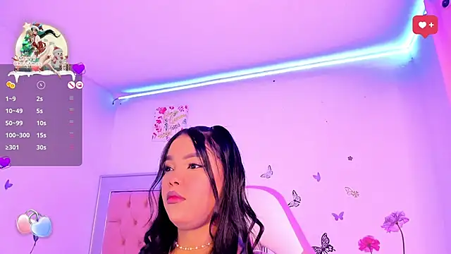 LaurinMonroe online show from December 28, 12:15 am