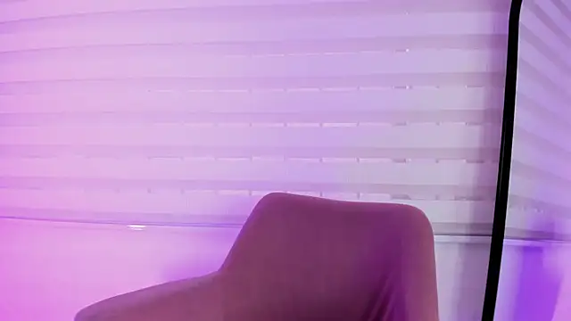 Snapshot of ariana_rosse__ chatting on January 13, 7:31 pm ariana rosse   online show from January 13, 7:31 pm