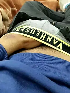 Snapshot of Sumitlive24MBD chatting on February 25, 11:30 am Sumitlive24MBD online show from February 25, 11:30 am