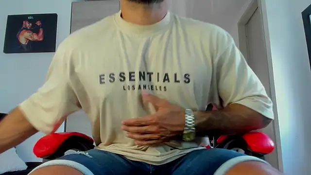 SamirHazard97 online show from April 17, 9:51 pm