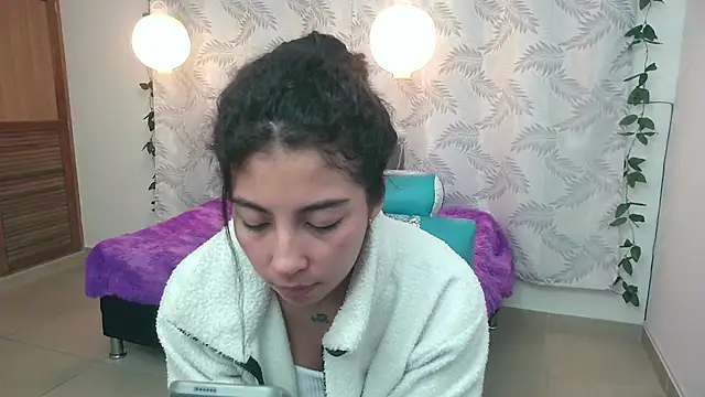 Mya paris online show from January 26, 5:45 am