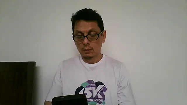 MarcusKelvin online show from January 27, 4:33 pm