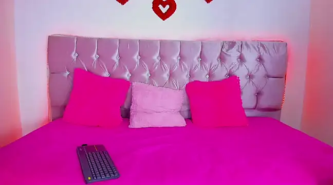 Cristal moon1 online show from December 26, 9:58 pm