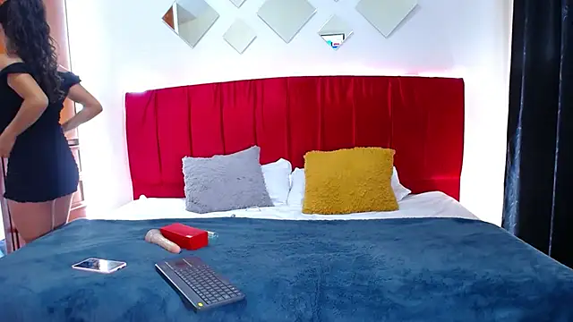 Cristal moon1 online show from March 15, 11:39 pm