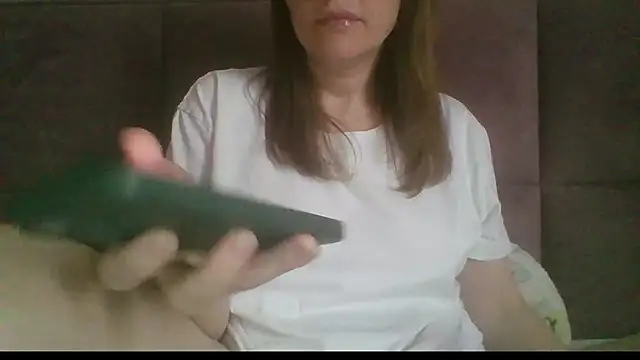 Sladkiegubki online show from April 22, 9:11 am