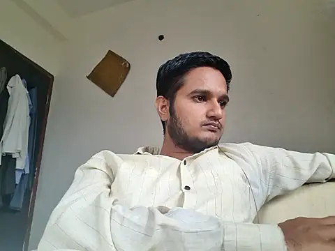 Jonrobinso online show from October 28, 5:33 am