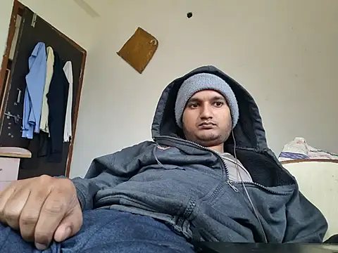 Jonrobinso online show from November 15, 5:38 am