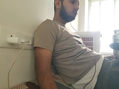 Snapshot of Jonrobinso chatting on June 27, 12:44 pm Jonrobinso online show from June 27, 12:44 pm